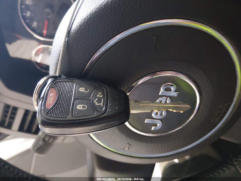 JEEP LIBERTY 2011 VIN 1J4PN2GK6BW586605