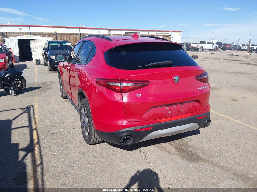 Vin: zasfaknn8j7b90296, lot: 46638416, alfa romeo stelvio ti sport awd 20183