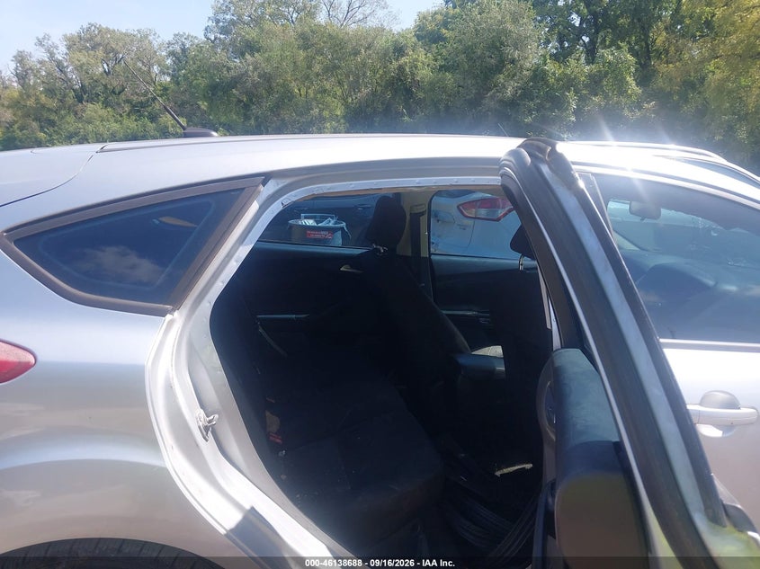 2015 FORD FOCUS auction photo 8