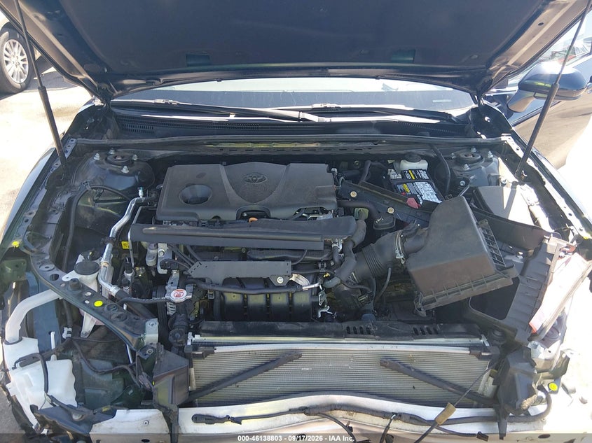 TOYOTA CAMRY - zdjęcie 10
