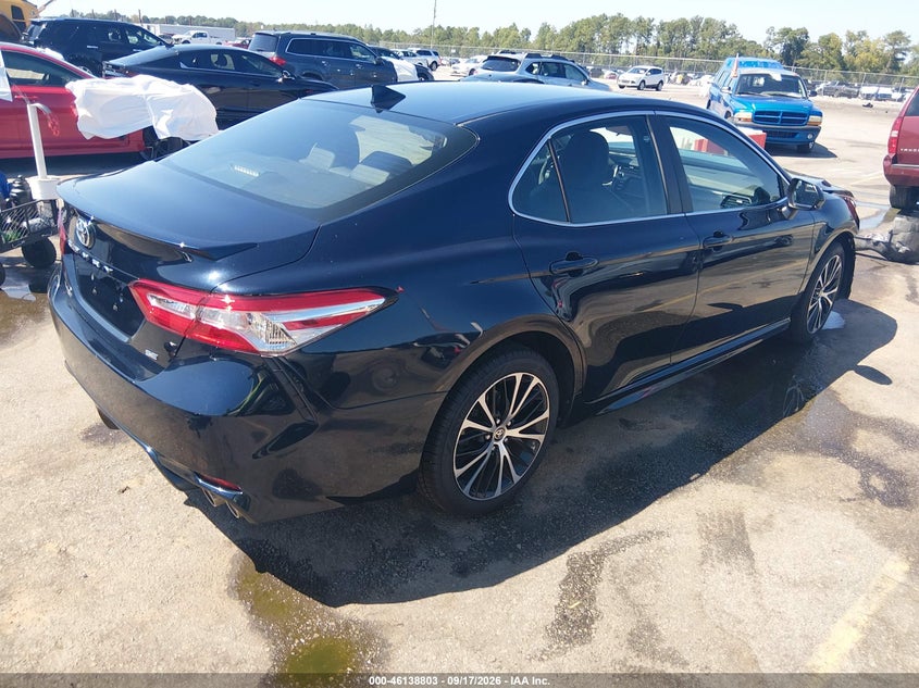 TOYOTA CAMRY - zdjęcie 4