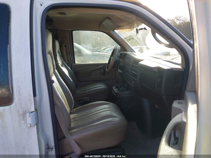 2008 GMC SAVANA auction photo 5