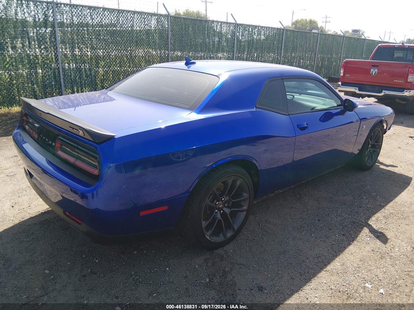 DODGE CHALLENGER - zdjęcie 4