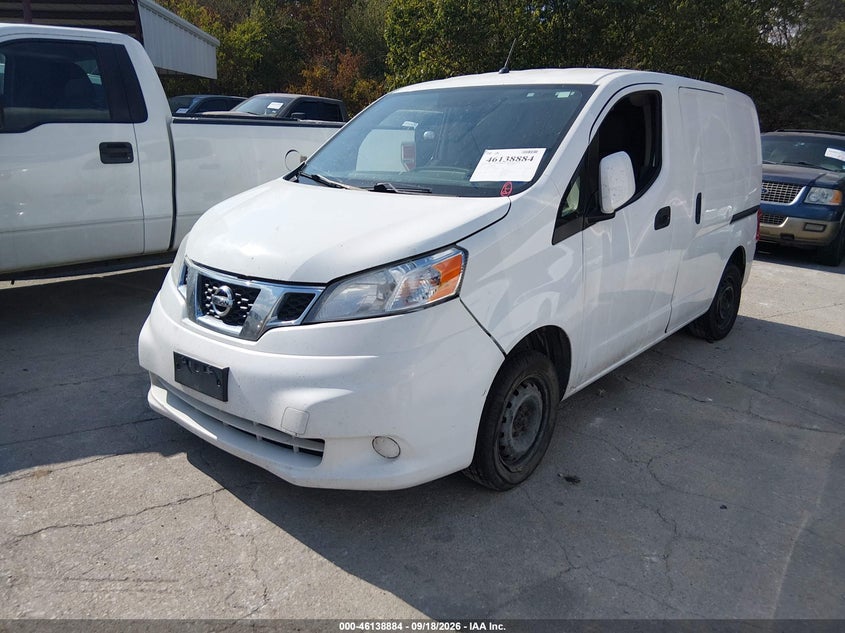 Фото 2 - NISSAN NV200