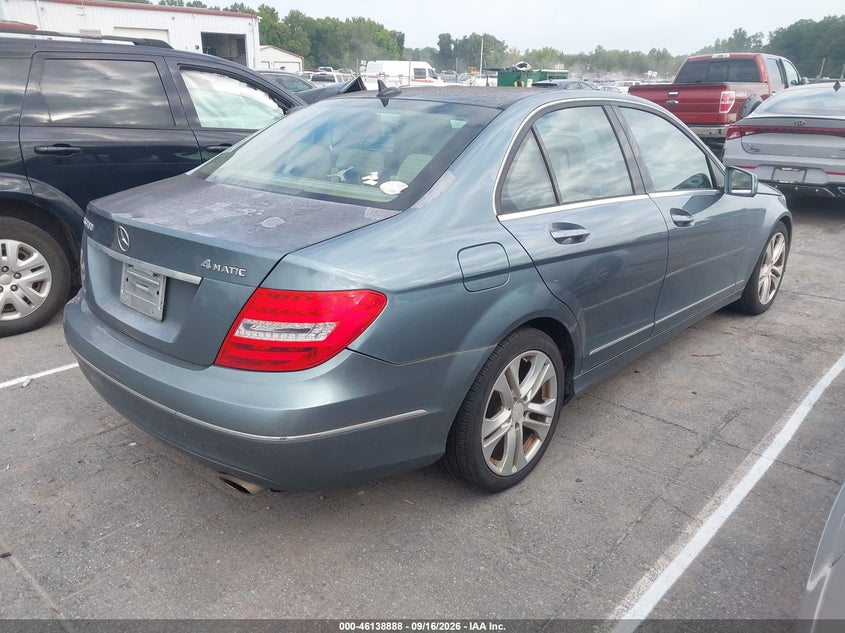 2012 MERCEDES-BENZ C 300 auction photo 4