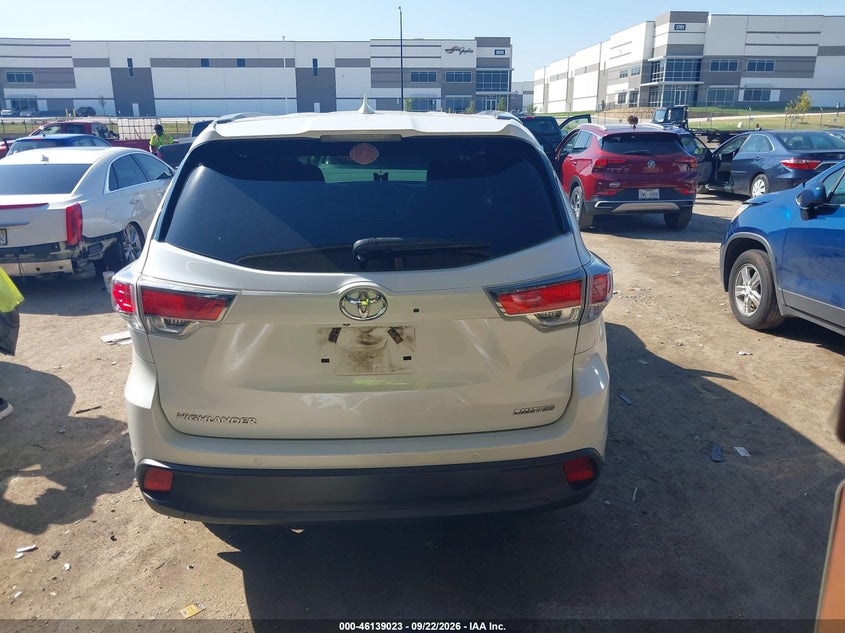 TOYOTA HIGHLANDER - zdjęcie 16