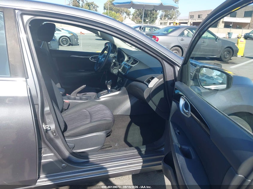 2019 NISSAN SENTRA auction photo 5