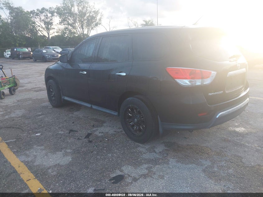 NISSAN PATHFINDER 2015 VIN 5N1AR2MN5FC634631
