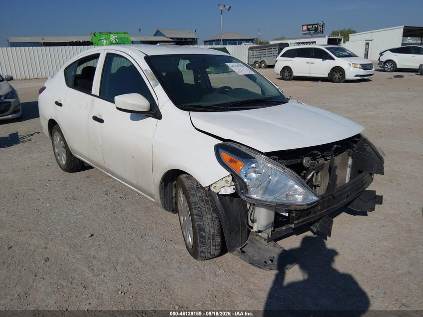 2017 NISSAN VERSA auction photo 1