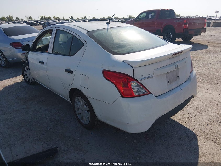2017 NISSAN VERSA auction photo 3