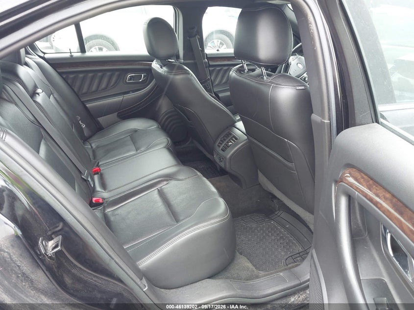 2016 FORD TAURUS auction photo 8