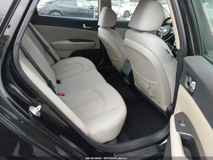 2017 KIA OPTIMA HYBRID auction photo 8