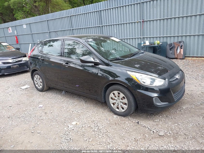 2015 HYUNDAI ACCENT auction photo 1