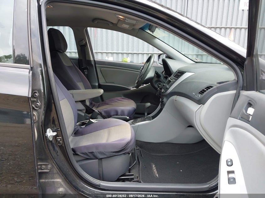2015 HYUNDAI ACCENT auction photo 5