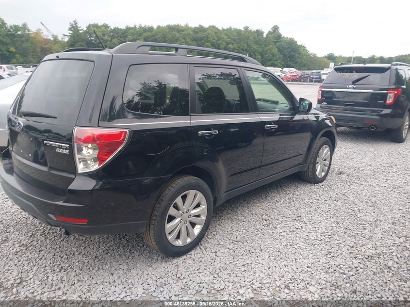 2012 SUBARU FORESTER auction photo 4