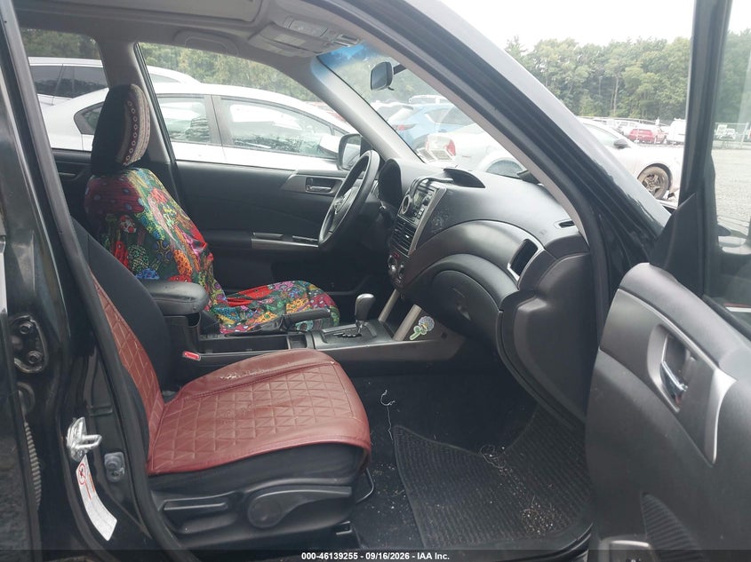 2012 SUBARU FORESTER auction photo 5