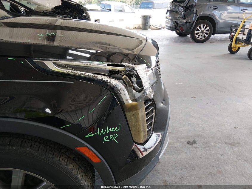 CADILLAC XT4 2019 VIN 1GYFZCR4XKF127100