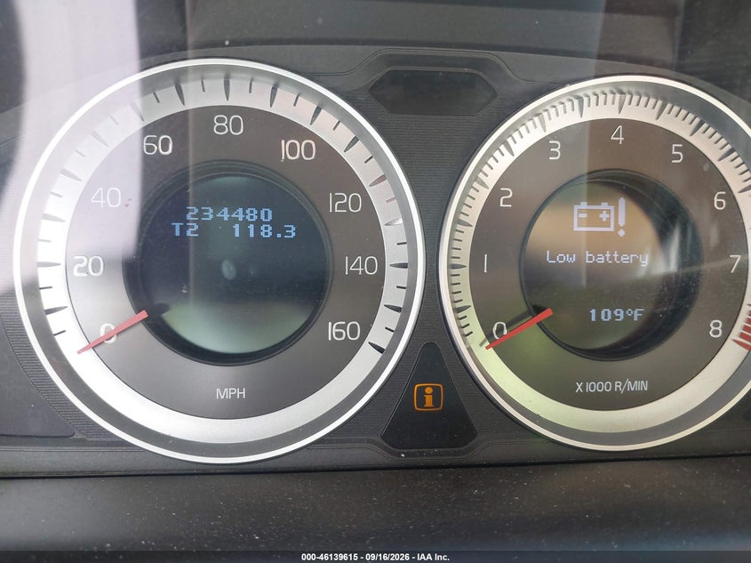 VOLVO XC60 2013 VIN YV4952DL4D2413071