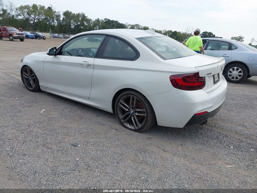 BMW 228I - zdjęcie 3
