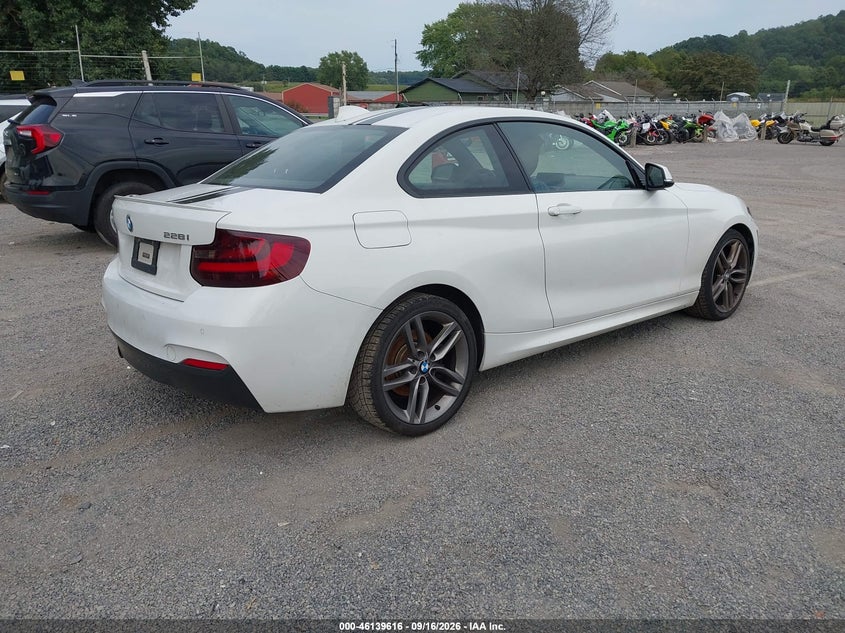 BMW 228I - zdjęcie 4