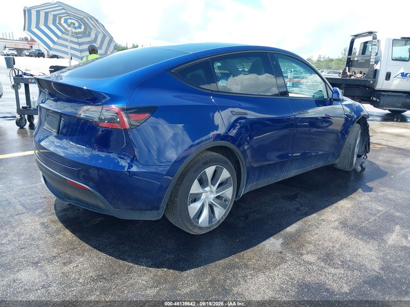 Vin: 5yjygaee4mf256772, lot: 46639376, tesla model y long range dual motor all-wheel drive 20214