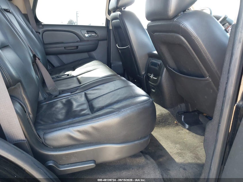 2013 CHEVROLET TAHOE auction photo 8