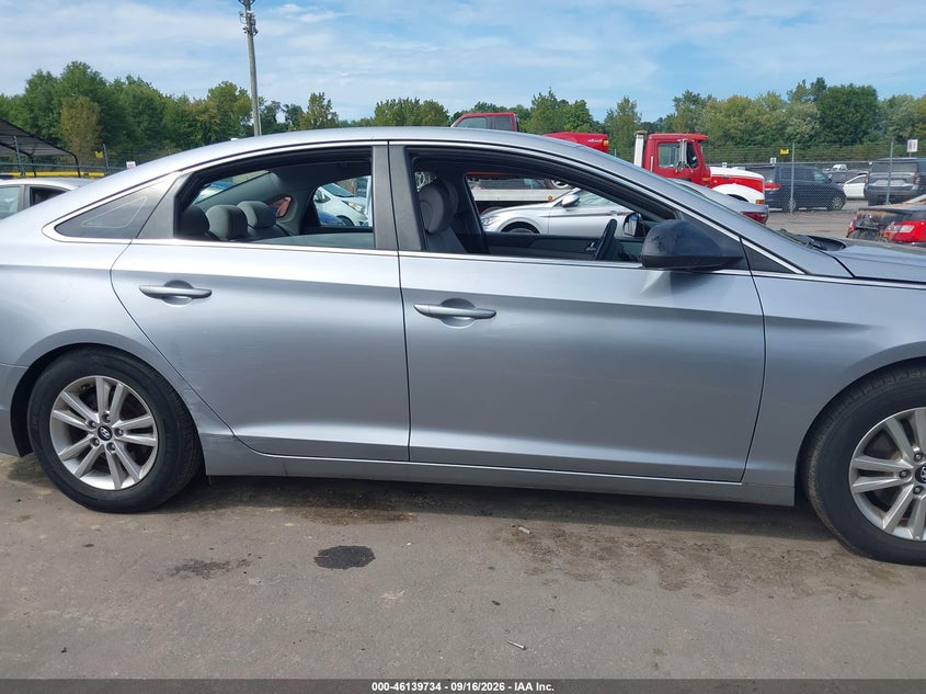 2017 HYUNDAI SONATA · Фото 13
