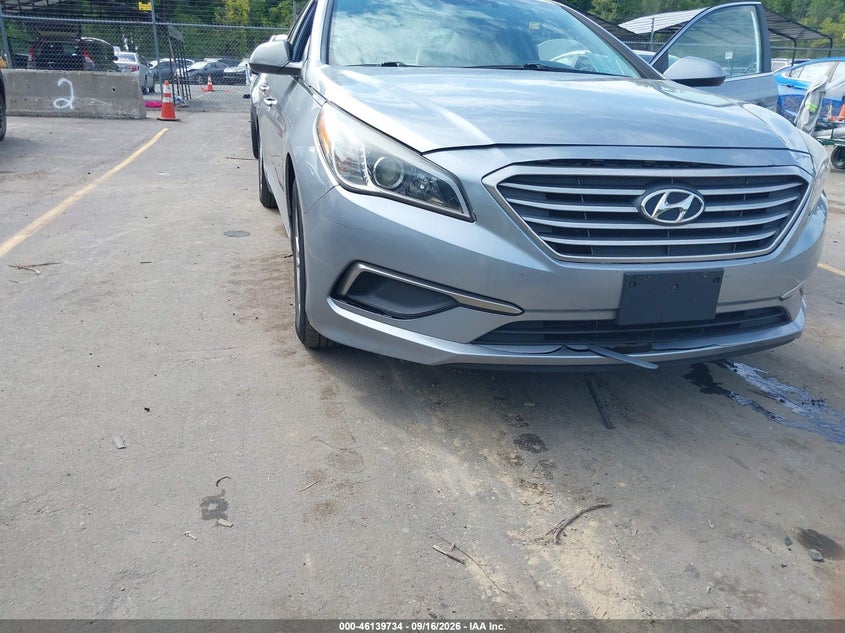 2017 HYUNDAI SONATA · Фото 6