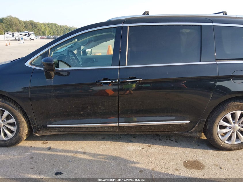 CHRYSLER PACIFICA - zdjęcie 14