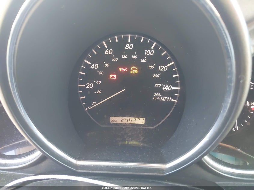 2004 LEXUS RX 330 auction photo 7