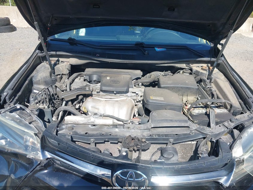 TOYOTA CAMRY - zdjęcie 10