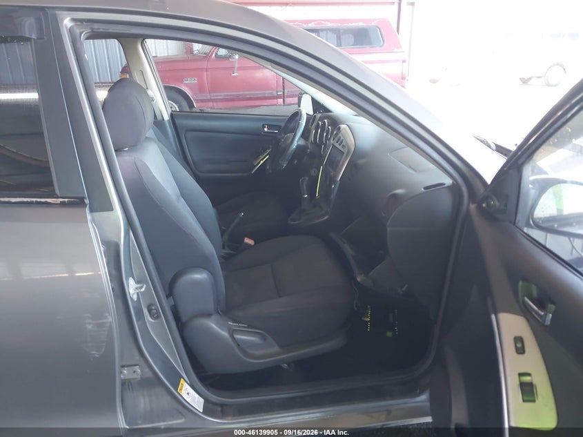 TOYOTA MATRIX 2004 VIN 2T1KY38E94C237858