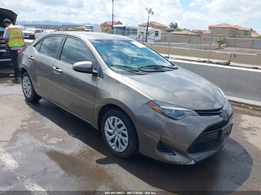 Vin: 2t1burhe1jc974059, lot: 46639661, toyota corolla le 2018 img_1