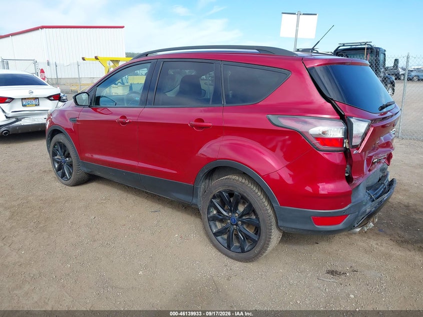 Vin: 1fmcu0j92hua61929, lot: 46639667, ford escape titanium 20173