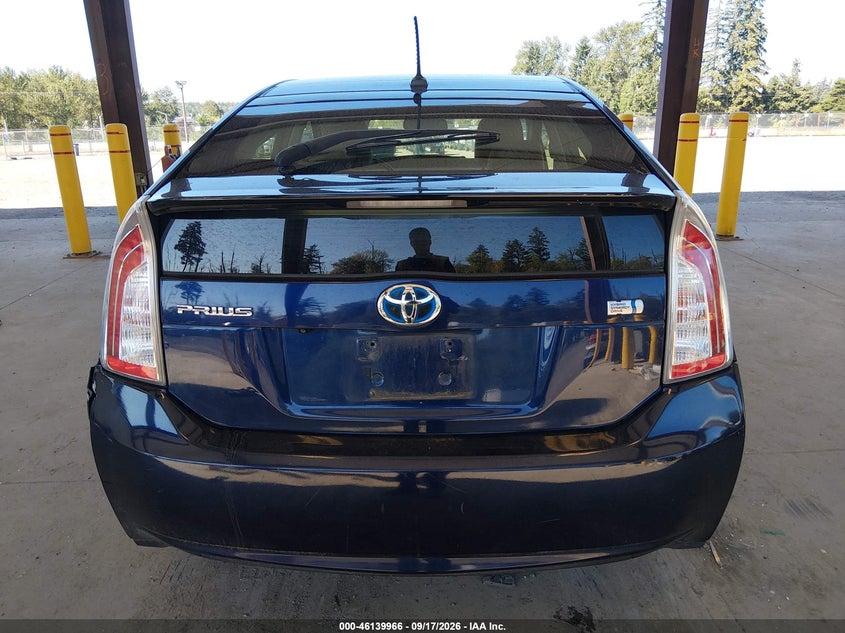 2014 TOYOTA PRIUS FOUR · Фото 16