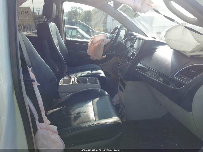 CHRYSLER TOWN & COUNTRY 2014 VIN 2C4RC1BG7ER383009