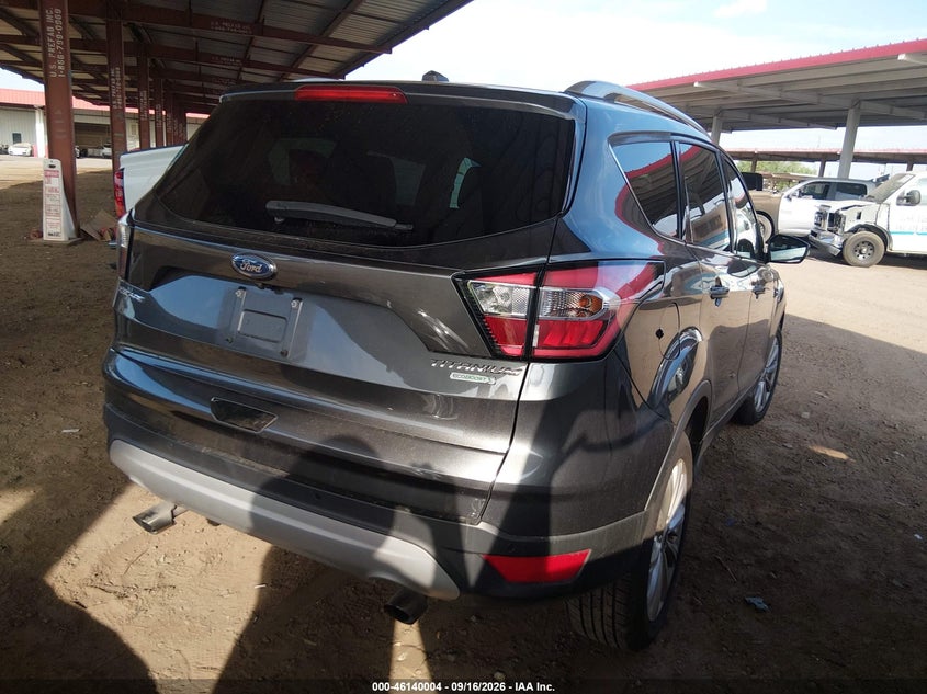 Vin: 1fmcu0jd7hue23967, lot: 46639738, ford escape titanium 20174