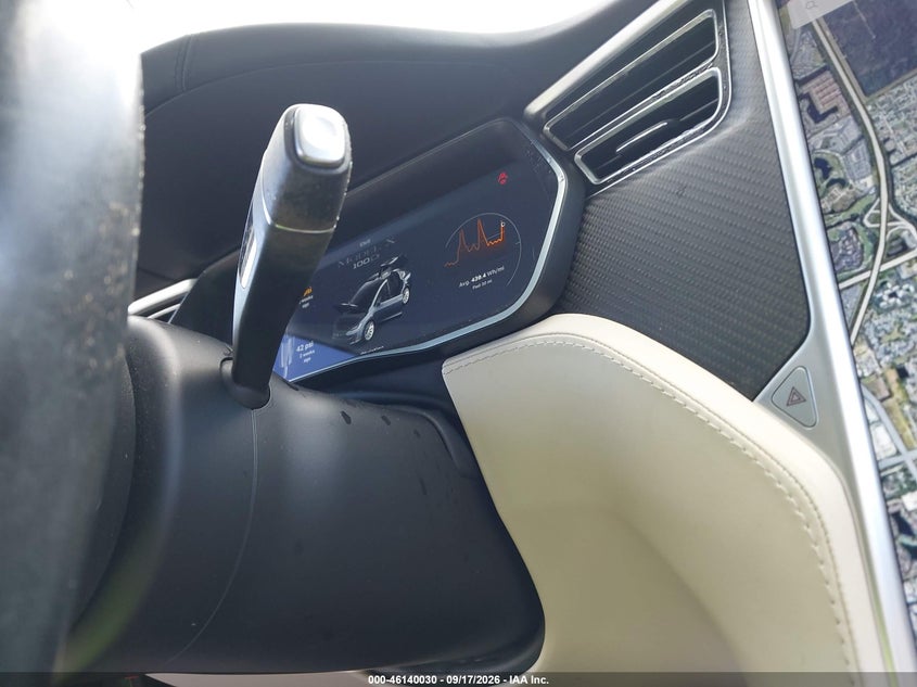 TESLA MODEL X - zdjęcie 10