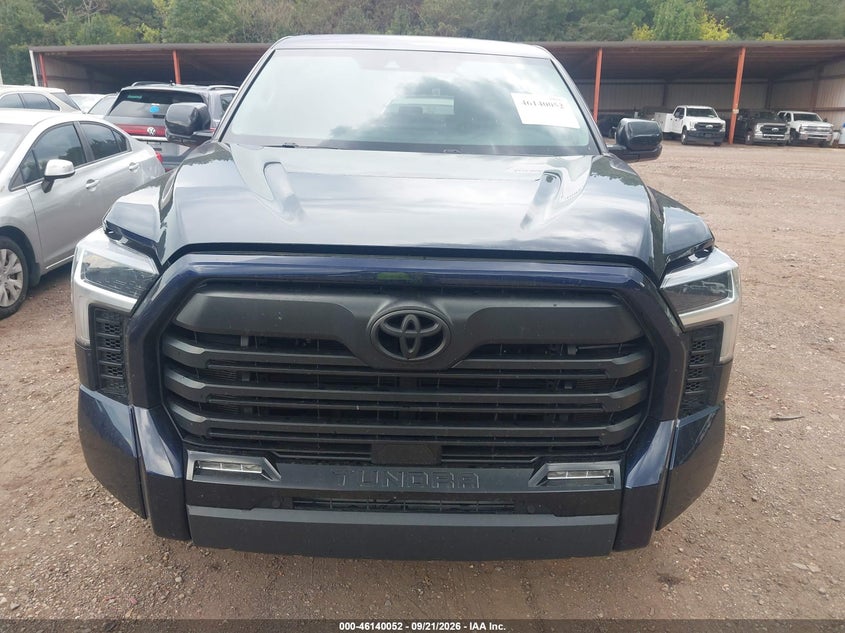 TOYOTA TUNDRA - zdjęcie 12