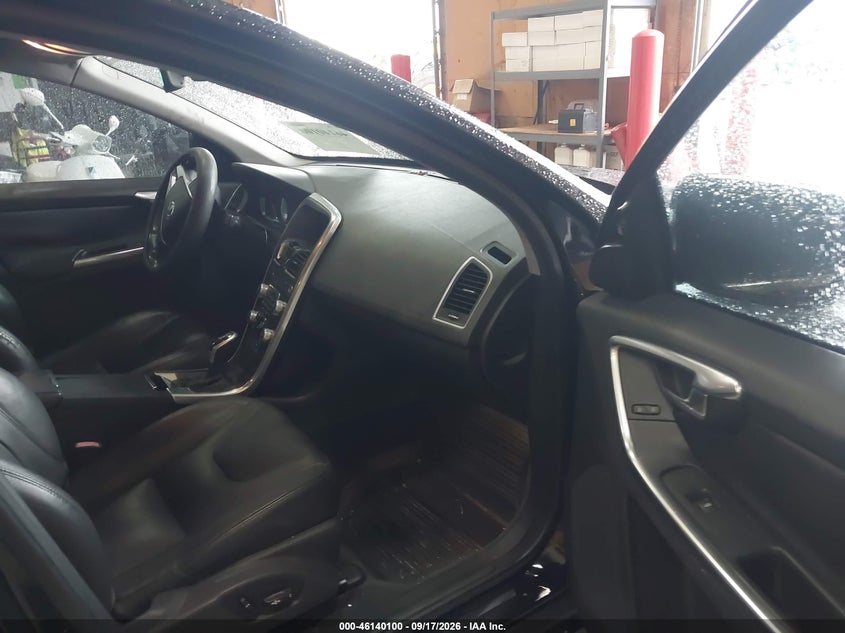 VOLVO XC60 2016 VIN YV449MDKXG2814663