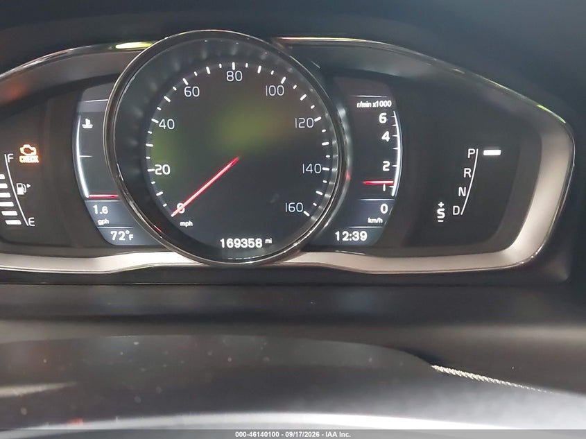 VOLVO XC60 2016 VIN YV449MDKXG2814663