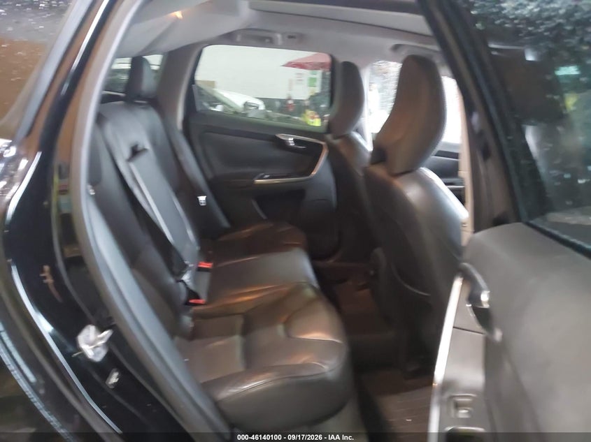 VOLVO XC60 2016 VIN YV449MDKXG2814663
