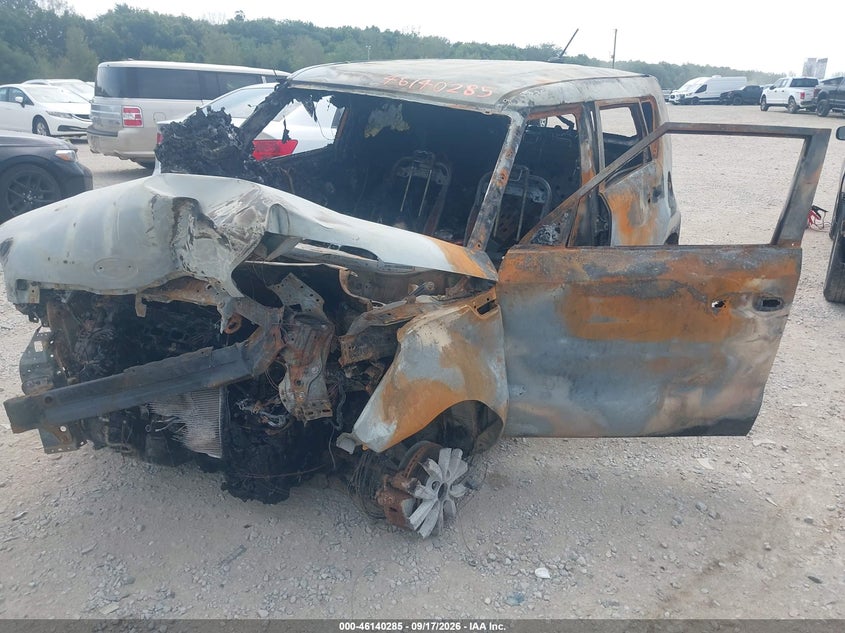 Vin: kndjp3a59j7508052, lot: 46640019, kia soul + 20182