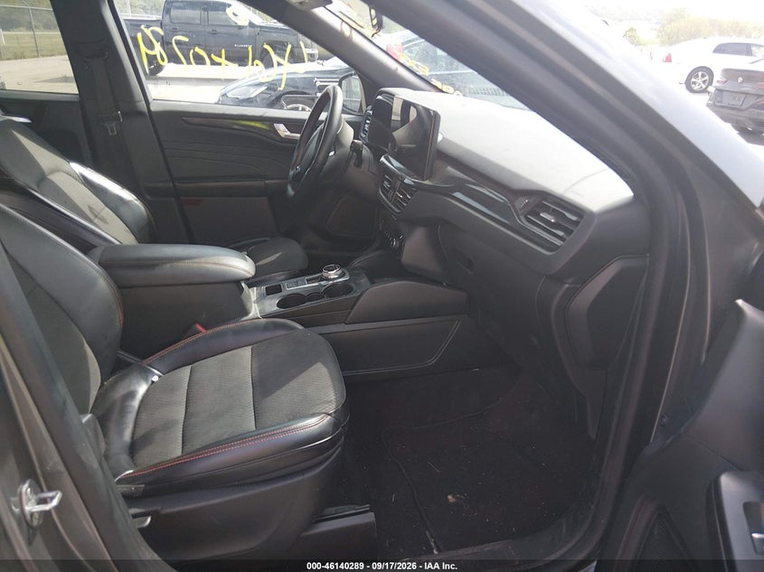 Vin: 1fmcu0mn7rua14485, lot: 46640023, ford escape st-line 20244