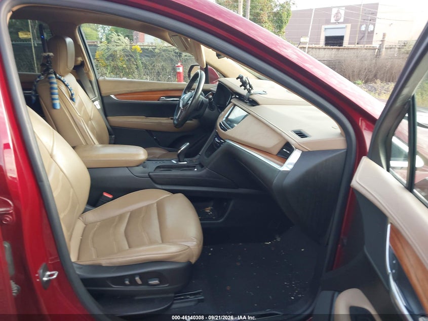 CADILLAC XT5 2017 VIN 1GYKNFRS4HZ185284