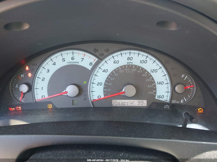 2011 TOYOTA CAMRY SE V6 · Фото 7