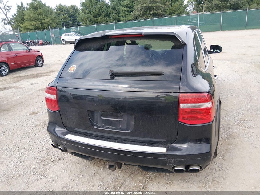 2008 PORSCHE CAYENNE TURBO · Photo 17