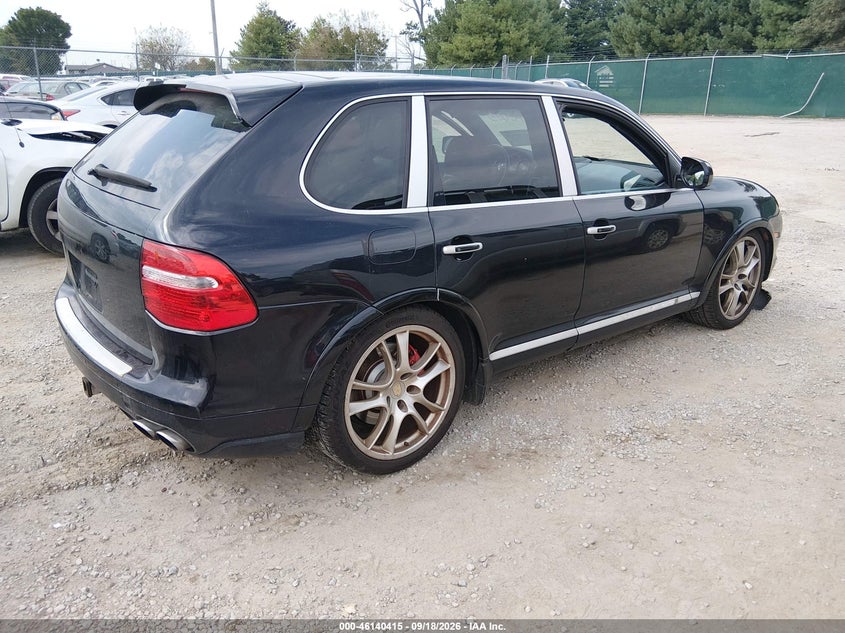 2008 PORSCHE CAYENNE TURBO · Photo 4