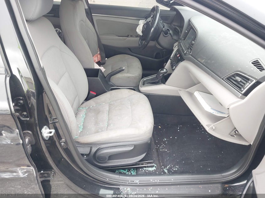 HYUNDAI ELANTRA 2017 VIN 5NPD84LF0HH035816
