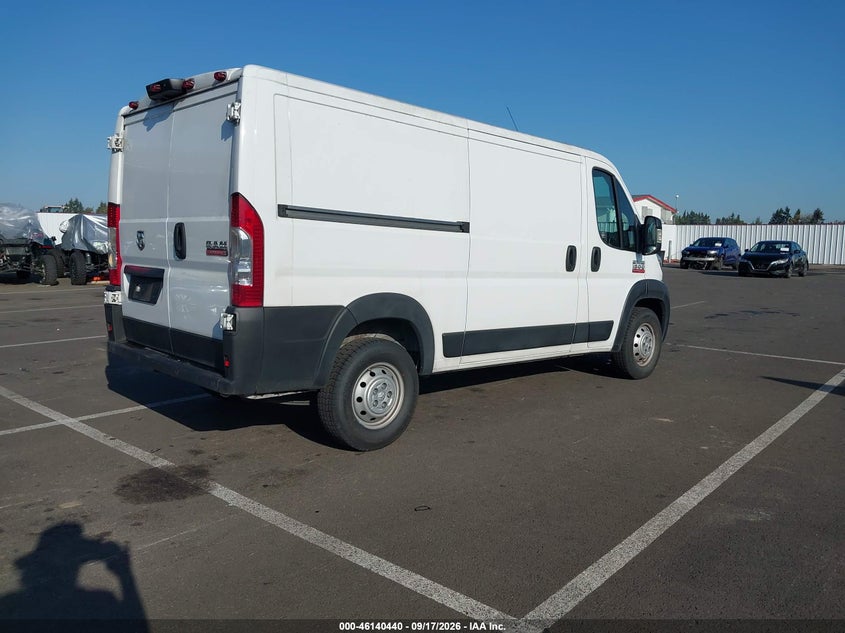 Vin: 3c6trvag5ke538156, lot: 46640174, ram promaster 1500 low roof 136 wb 20194